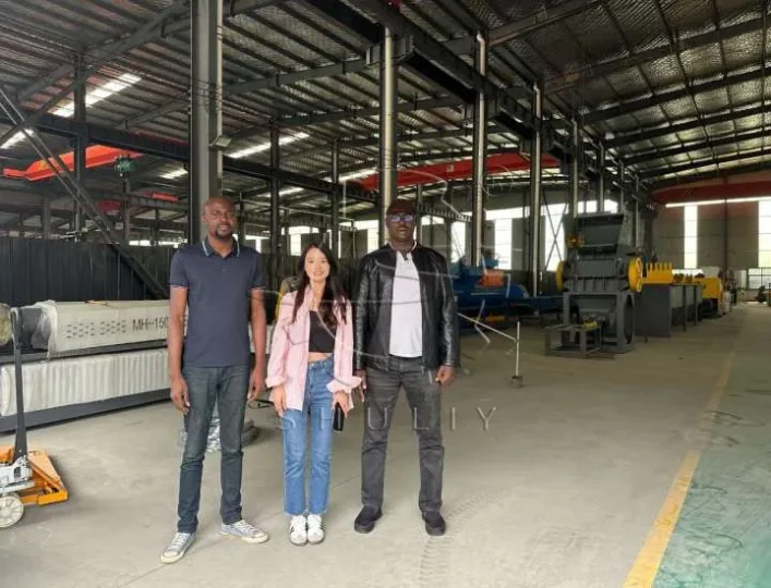 Nigerian customers visit our waste plastic recycling equipment