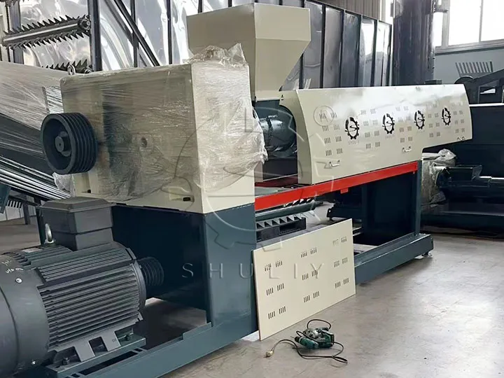 Shuliy HDPE Recycling Machine Sent To Iran