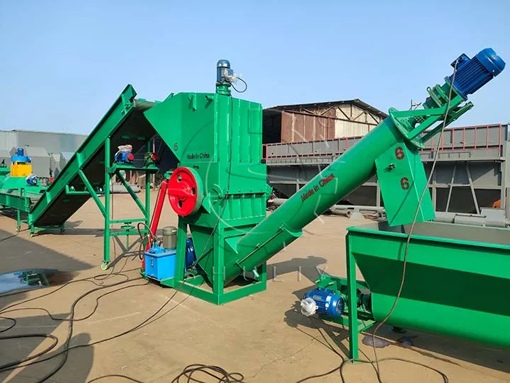 plastic bottle shredding machine